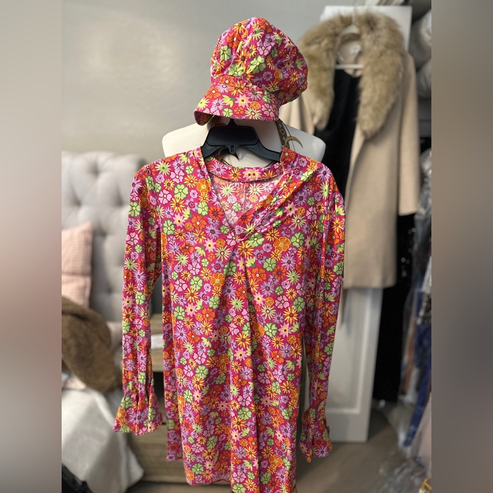 Vintage 70s Style Floral Hippie Halloween Costume with Hat – Size S